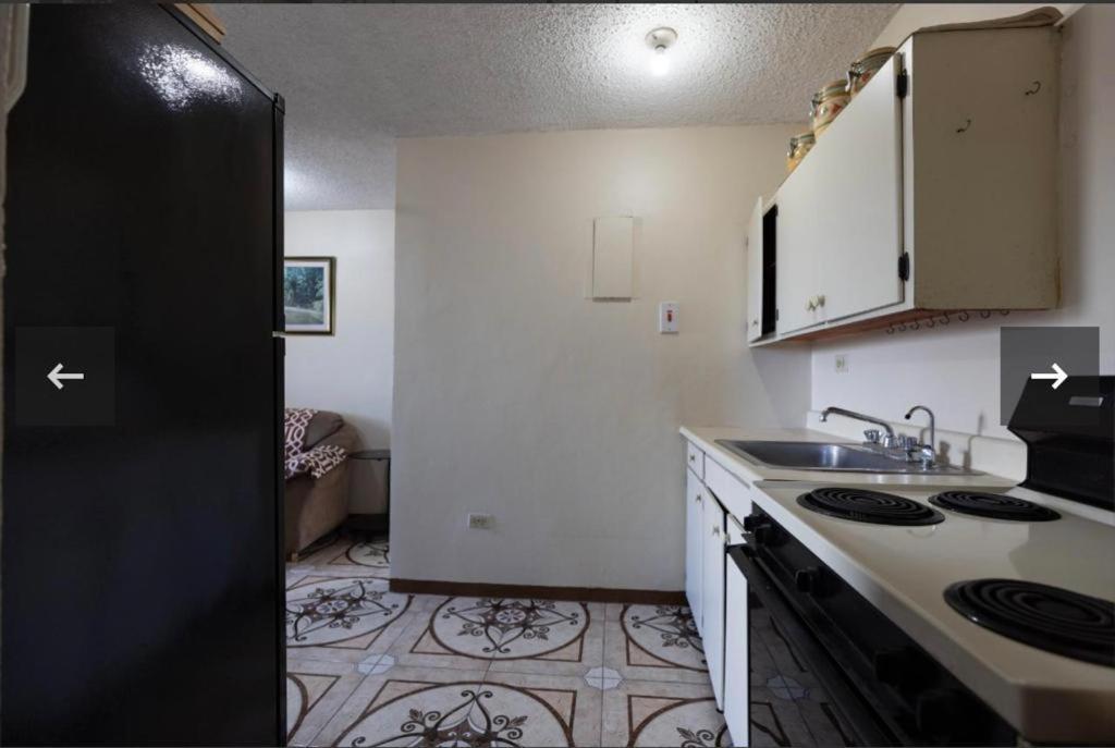 Vantage Place Kingston Luaran gambar